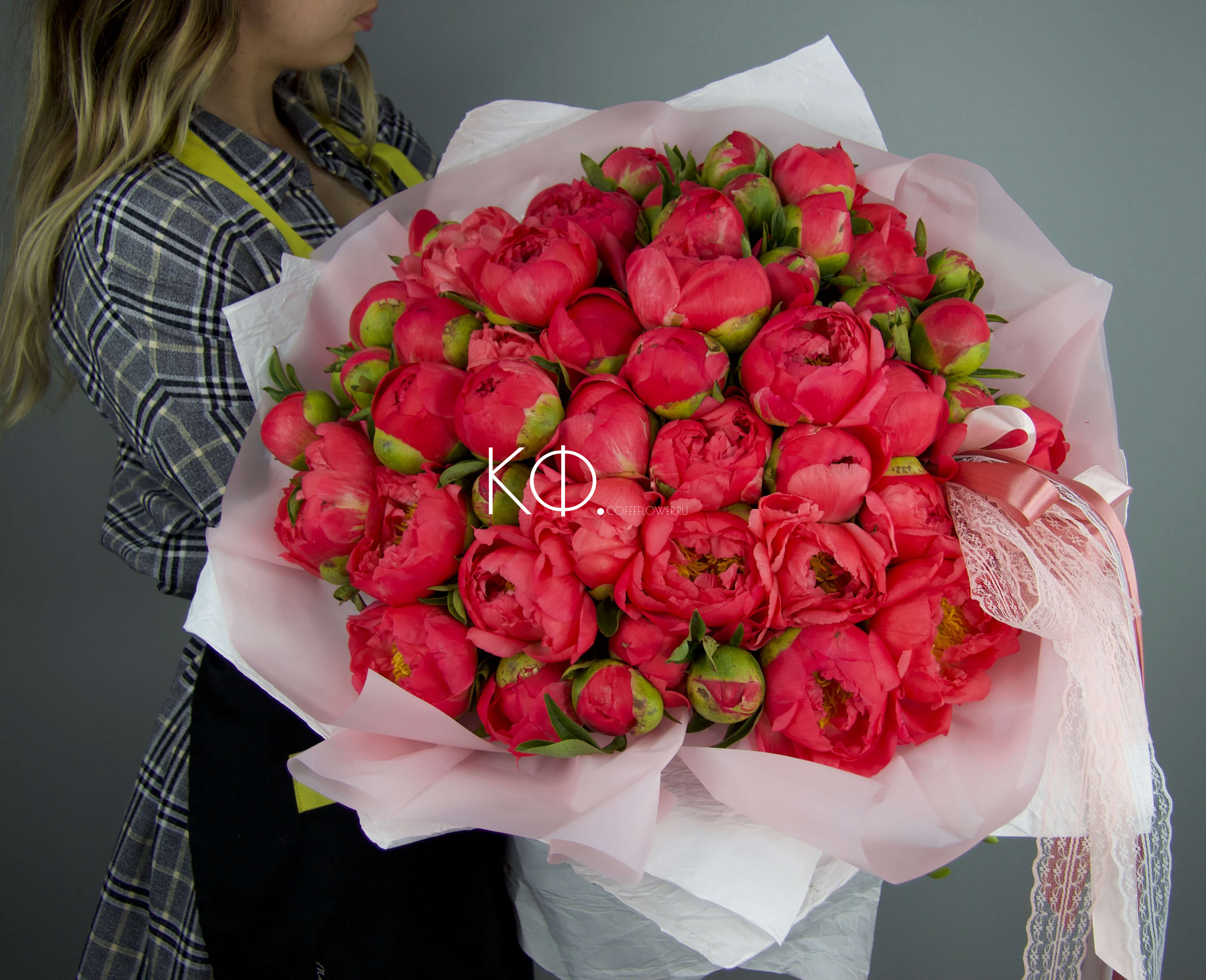 51 Коралловый пион - фото